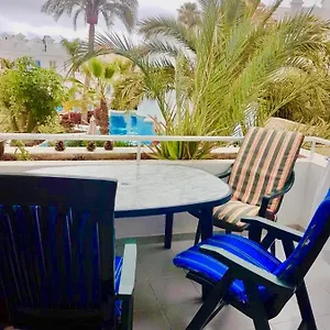 amazing-beachfront-pool-and-terrace.adeje-hotels.com/